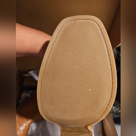 Universal Thread Arden Mid Shaft Boots Cognac - Picture 7 of 8